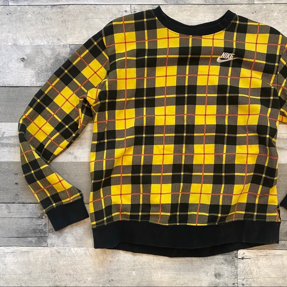 nike plaid sweater